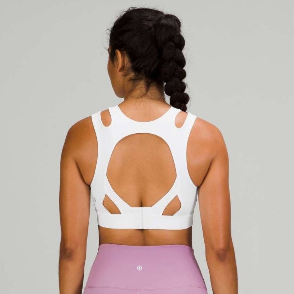 Lululemon Strong Front Bra 6 B/C